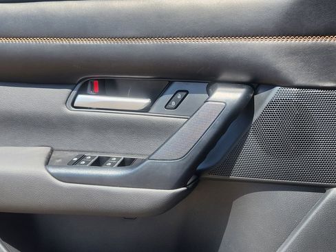 Used 2025 MAZDA CX-50 AWD 2.5 Hybrid w/ Premium Pkg image 23