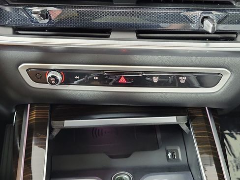 Certified 2026 BMW X7 xDrive40i AWD/4WD image 21
