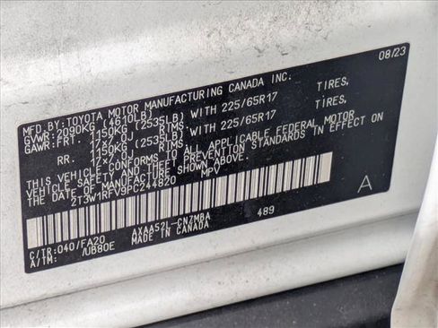 Used 2023 Toyota RAV4 XLE w/ Convenience Package FWD image 17