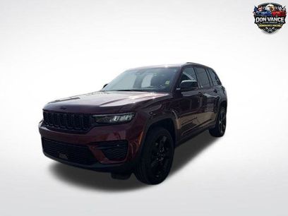 Certified 2025 Jeep Grand Cherokee Altitude