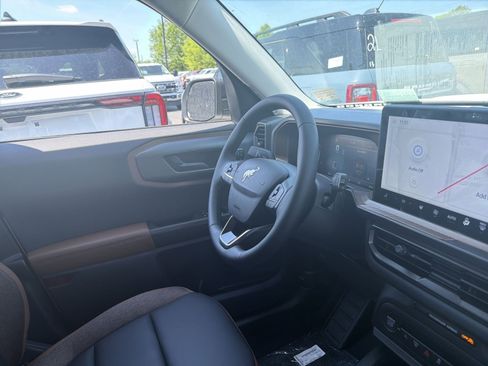 New 2026 Ford Bronco Sport Outer Banks AWD/4WD image 29