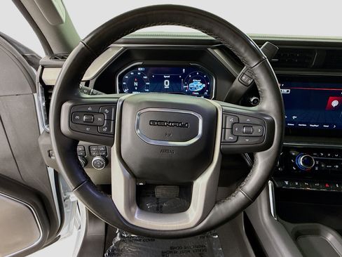 Used 2024 GMC Sierra 3500 Denali w/ Denali Reserve Package AWD/4WD image 13