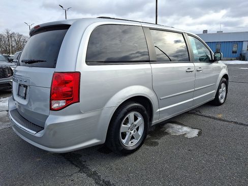 Used 2012 Dodge Grand Caravan SXT image 6