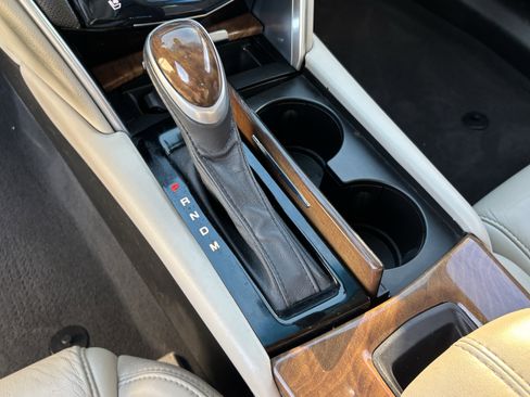 Used 2019 Cadillac XTS Luxury image 23