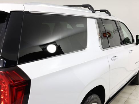 Used 2021 GMC Yukon XL Denali w/ Denali Ultimate Package image 47