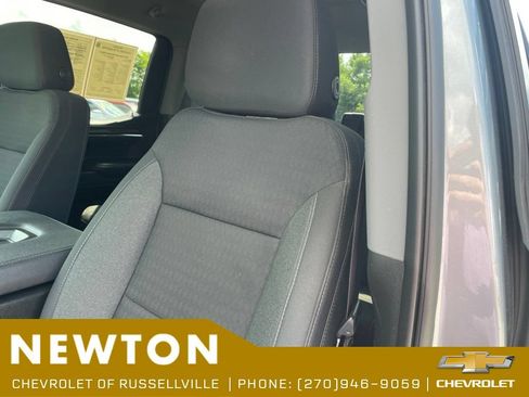 Used 2023 Chevrolet Silverado 1500 LT AWD/4WD image 5