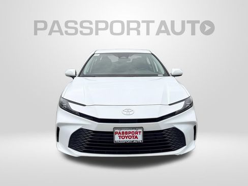 Used 2025 Toyota Camry LE FWD image 12