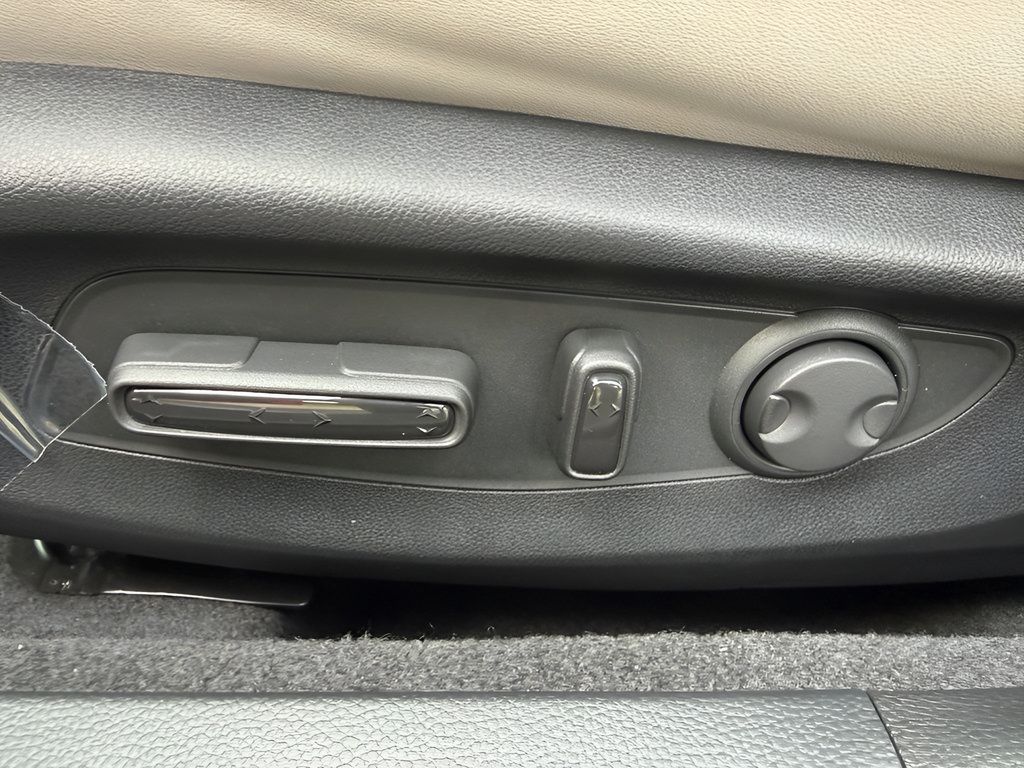 New 2026 Honda Accord EX-L image 10