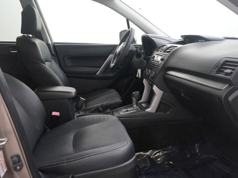 Used 2015 Subaru Forester 2.5i Limited image 13