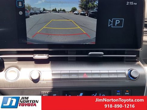Used 2025 Hyundai Kona SEL AWD/4WD image 18