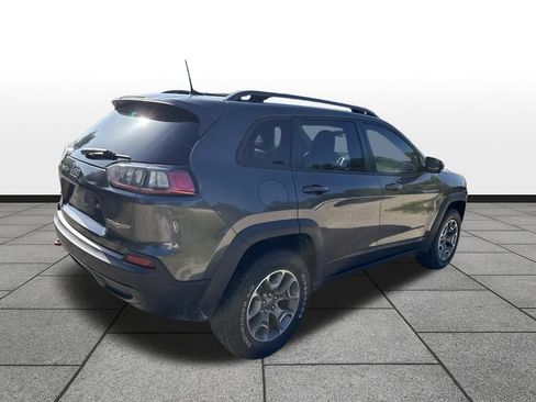 Used 2020 Jeep Cherokee Trailhawk w/ Cold Weather Group AWD/4WD image 5