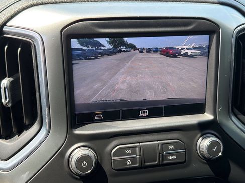 Certified 2021 Chevrolet Silverado 1500 LT w/ Texas Edition Plus AWD/4WD image 20