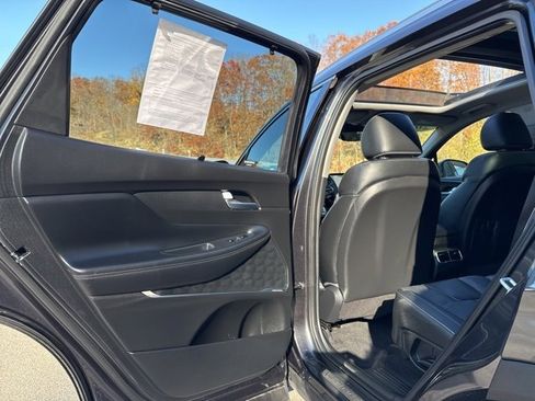 Used 2023 Hyundai Santa Fe Limited image 21