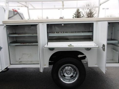 Used 2021 RAM 3500 Big Horn image 5