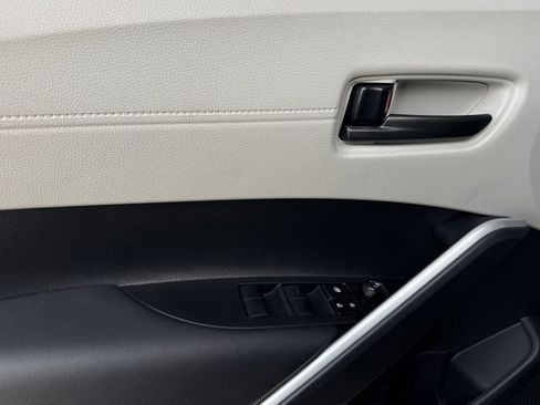 New 2026 Toyota Corolla Cross L FWD image 11