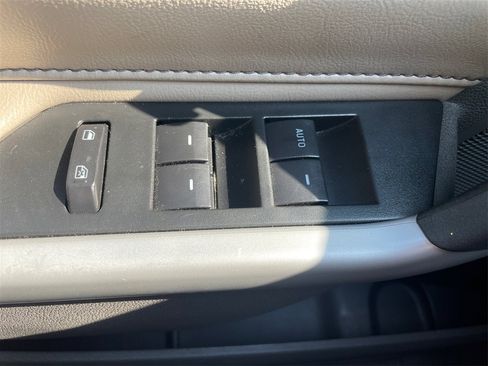 Used 2013 Ford Edge SEL image 54