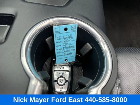 Used 2025 Ford Mustang Premium image 28
