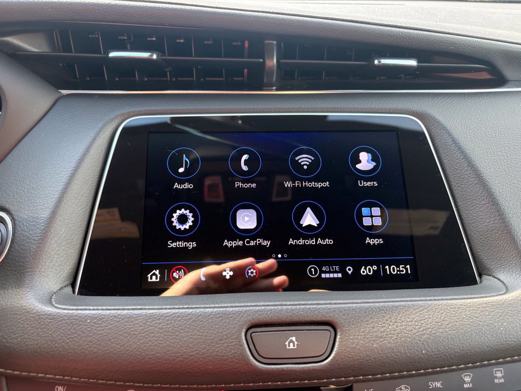 Used 2023 Cadillac XT4 Premium Luxury AWD/4WD image 22
