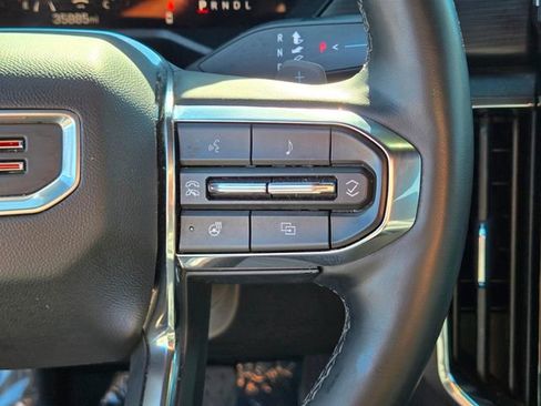 Used 2024 GMC Acadia Elevation FWD image 17