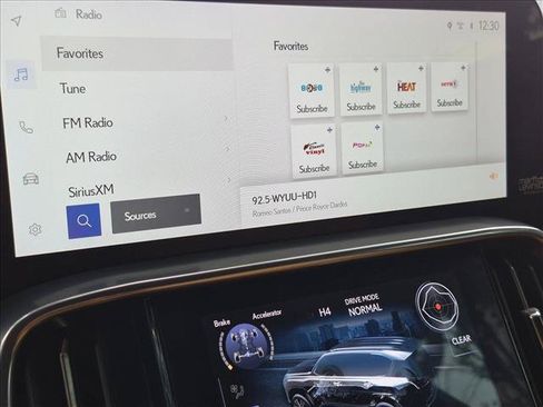 Used 2024 Lexus LX 600 4WD w/ Appearance Package image 9