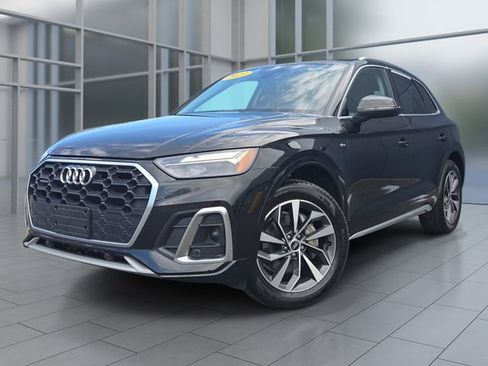 Used 2023 Audi Q5 2.0T Premium w/ Convenience Package AWD/4WD image 1