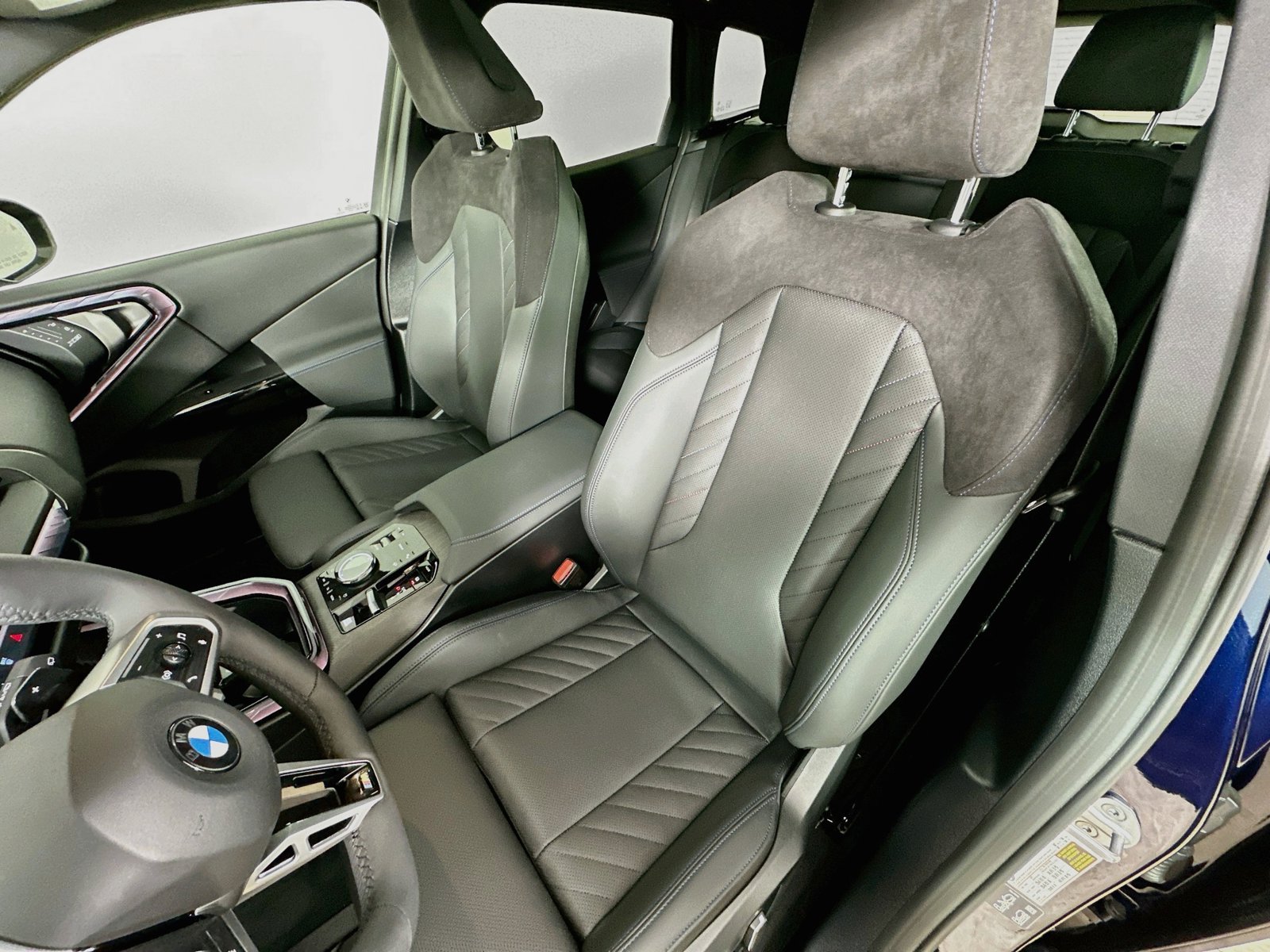 Used 2026 BMW X3 xDrive30i w/ Premium Package AWD/4WD image 34