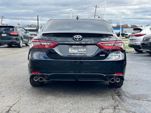 Used 2022 Toyota Camry XSE image 6