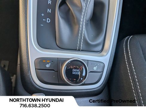 Certified 2026 Hyundai Venue SEL image 18