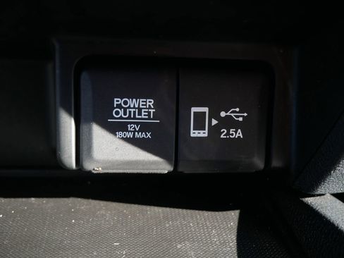 Used 2021 Honda Pilot Touring image 24