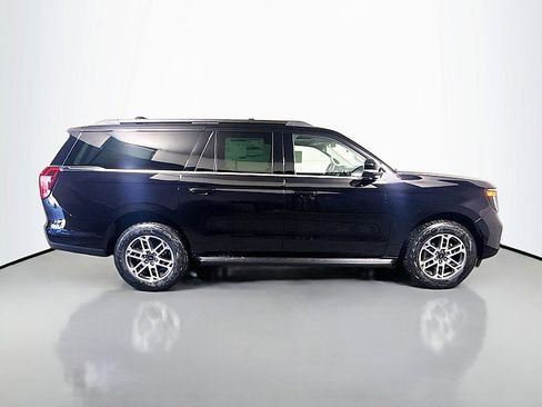 New 2026 Ford Expedition Max Active AWD/4WD image 8
