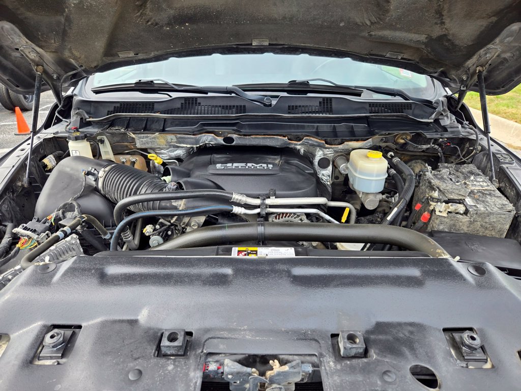 Used 2015 RAM 2500 Laramie w/ Protection Group AWD/4WD image 31