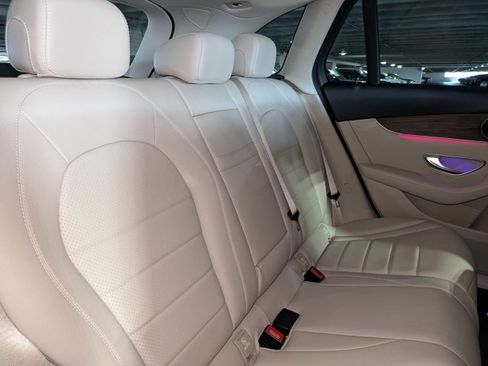 Certified 2022 Mercedes-Benz GLC 300 image 17