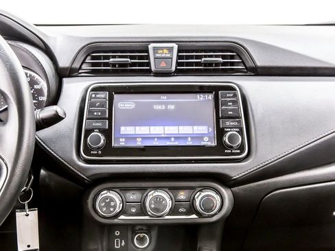 Used 2024 Nissan Versa S w/ Trunk Package FWD image 18