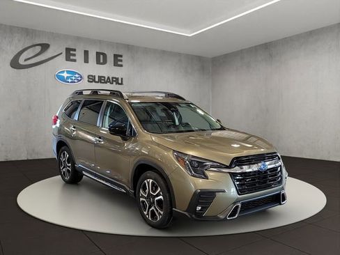 Used 2024 Subaru Ascent Touring image 1