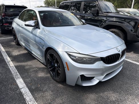 Used 2018 BMW M4 Convertible RWD image 1