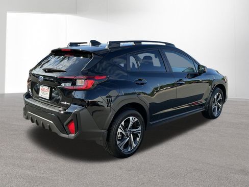 Used 2025 Subaru Crosstrek 2.5i Premium AWD/4WD image 11