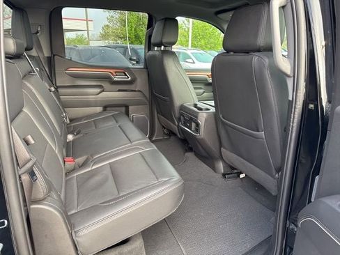 Used 2023 GMC Sierra 1500 Denali AWD/4WD image 23