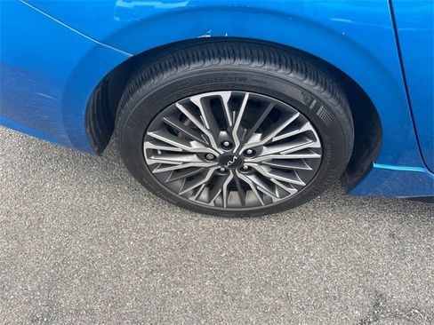 Certified 2022 Kia Forte GT-Line image 16