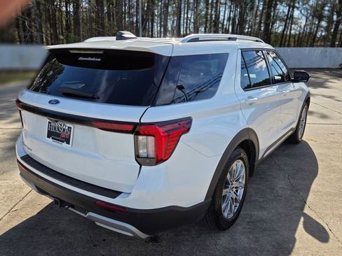Used 2025 Ford Explorer Platinum image 6