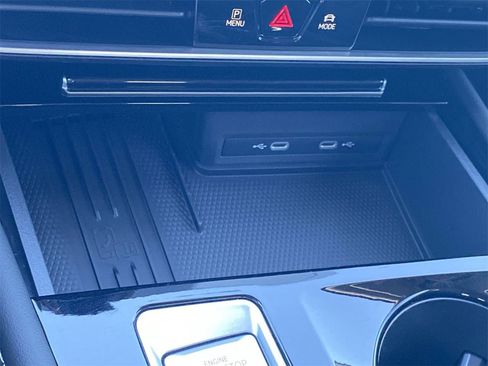 New 2026 Volkswagen Atlas SE image 24