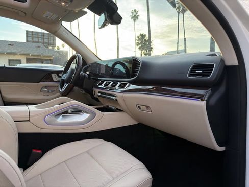 Used 2022 Mercedes-Benz GLE 350 w/ Premium Package image 36