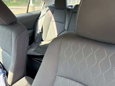 Used 2024 Toyota Corolla LE FWD image 7