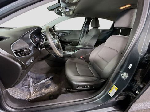 Used 2018 Chevrolet Malibu LT image 22