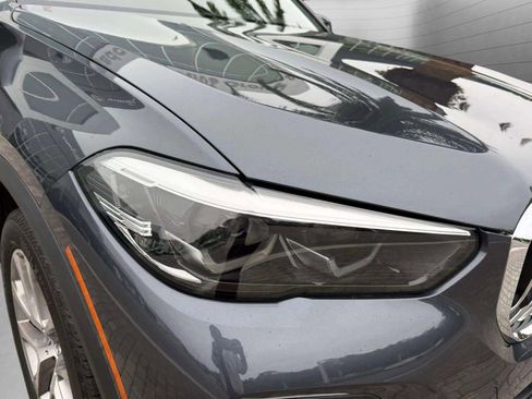 Used 2022 BMW X5 xDrive45e w/ Climate Comfort Package image 56