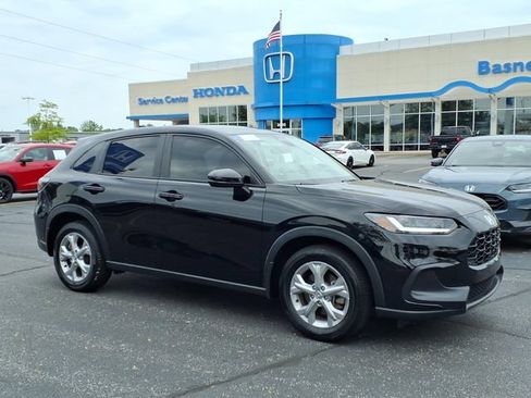 Certified 2024 Honda HR-V LX image 3