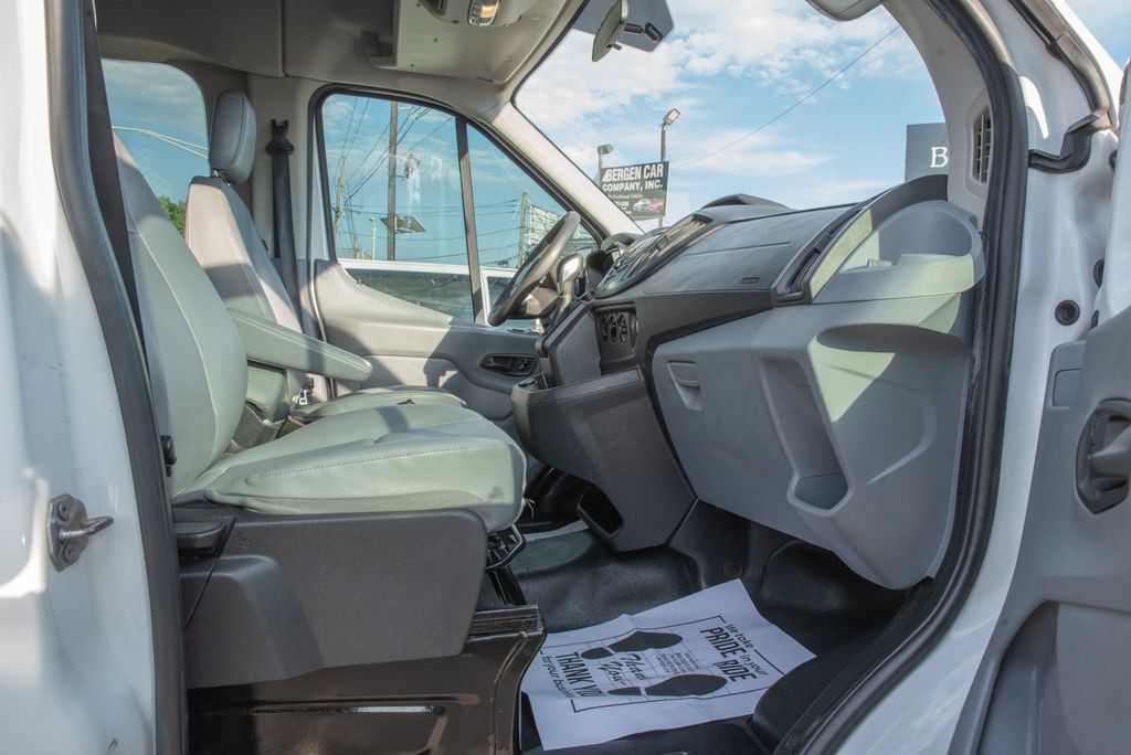 Used 2017 Ford Transit 350 XL RWD image 20
