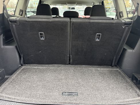 Used 2018 Volkswagen Atlas S image 26