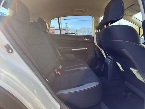 Used 2017 Subaru Crosstrek 2.0i Premium image 21