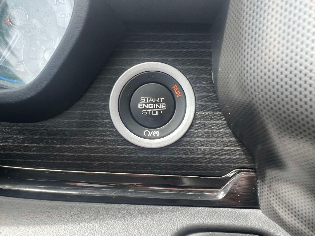Used 2022 RAM 1500 Limited w/ Body Color Bumper Group AWD/4WD image 26