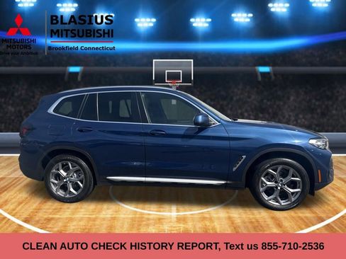 Used 2023 BMW X3 xDrive30i w/ Premium Package image 3